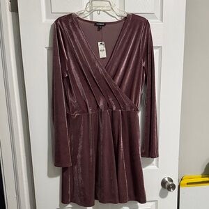 NWT Express Velvet Wrap Dress in Mauve